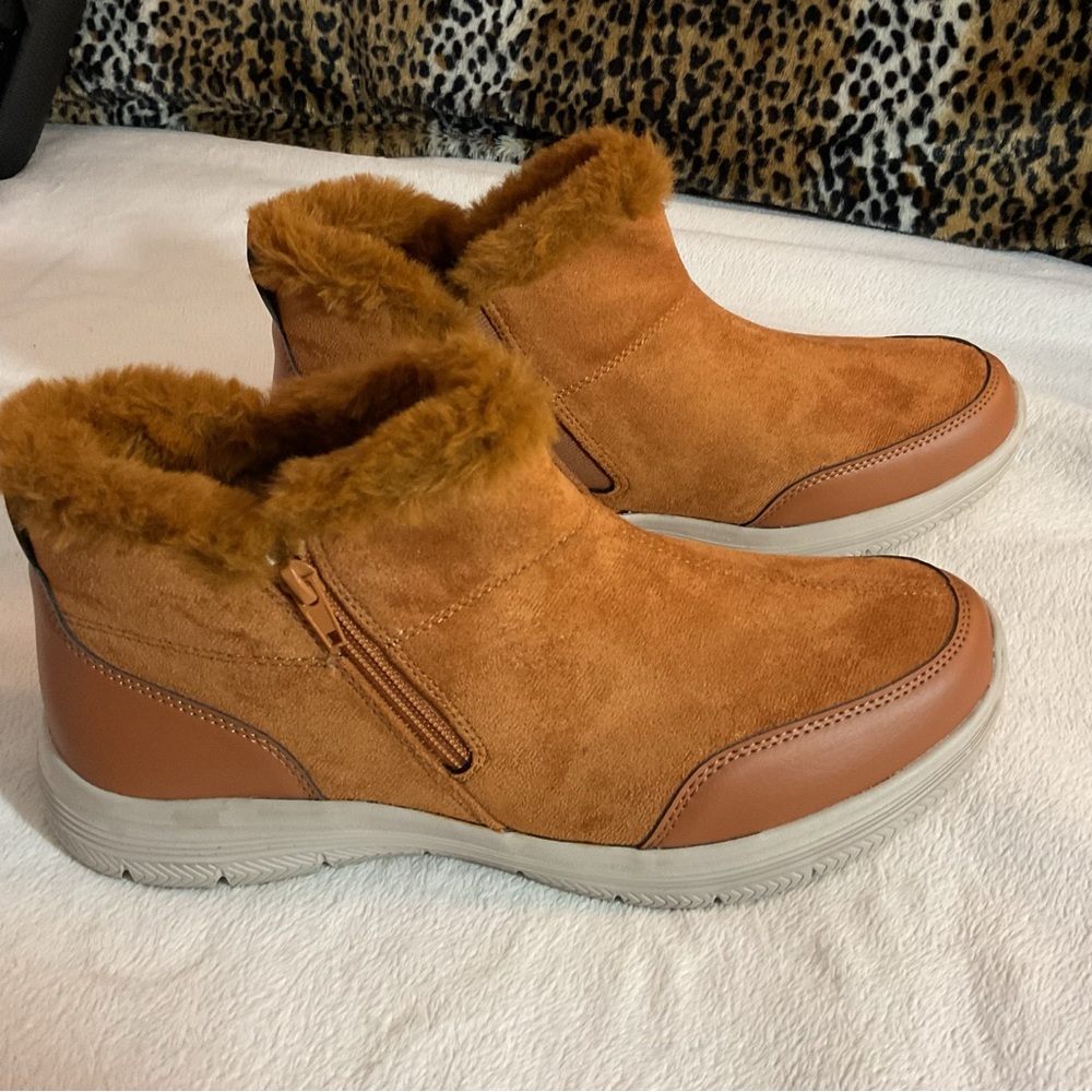 Women's Tan Fur-Lined Ankle Boots